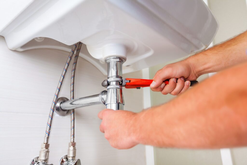 plumbers in lucknow